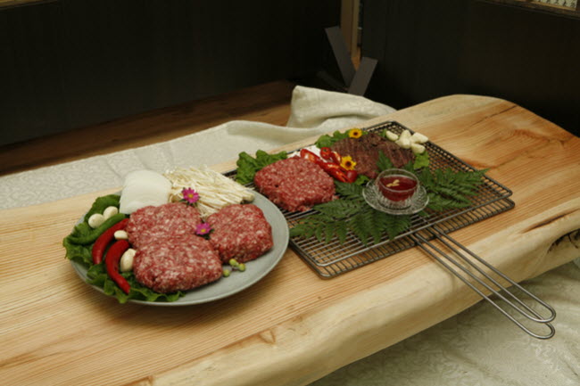 문경 - 약돌한우오미자떡갈비