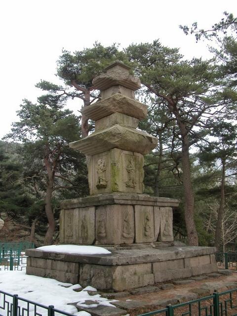 경주 원원사지 동서 삼층석탑_1