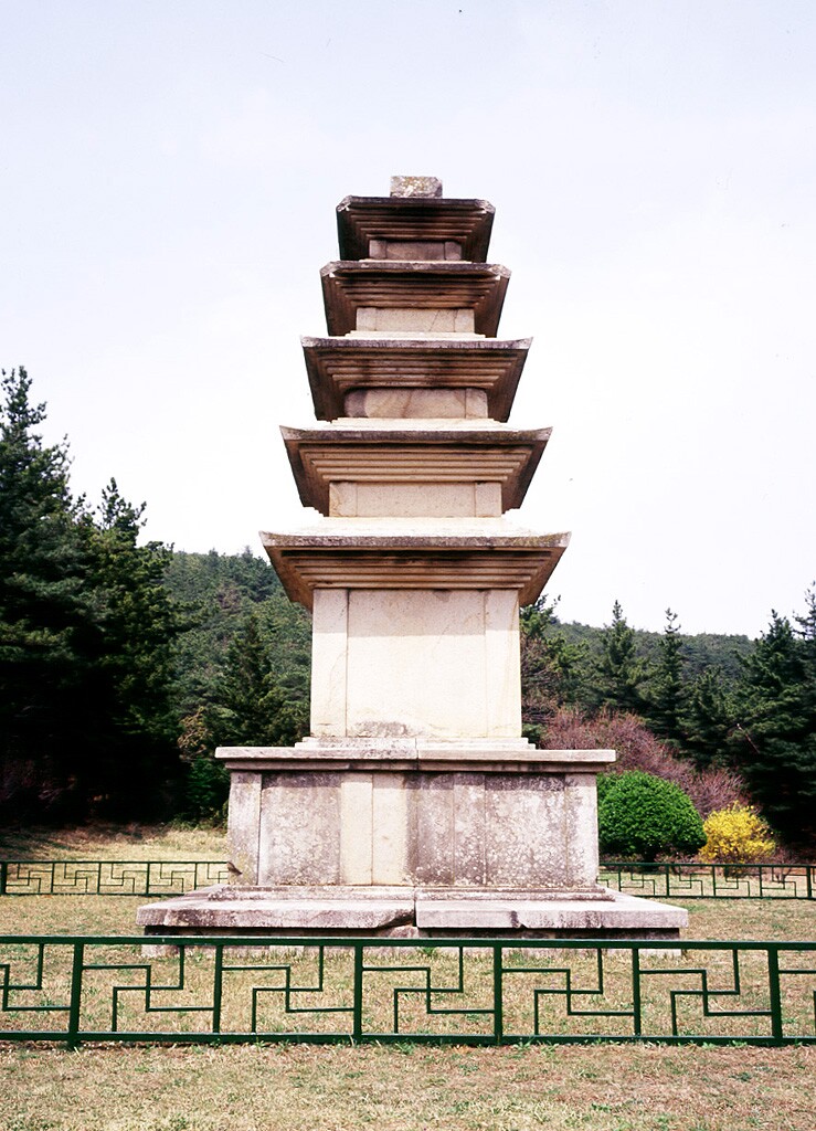 경주 나원리 오층석탑_2